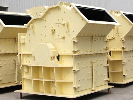 請問1200×1200型號細(xì)碎機怎么賣，處理風(fēng)化巖用