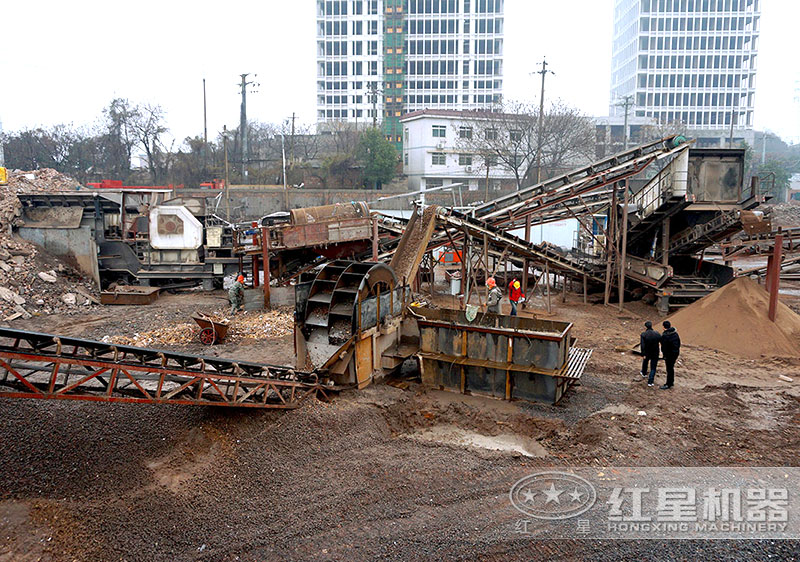 小型破碎機(jī)多少錢一臺？哪種類型更適合處理建筑垃圾