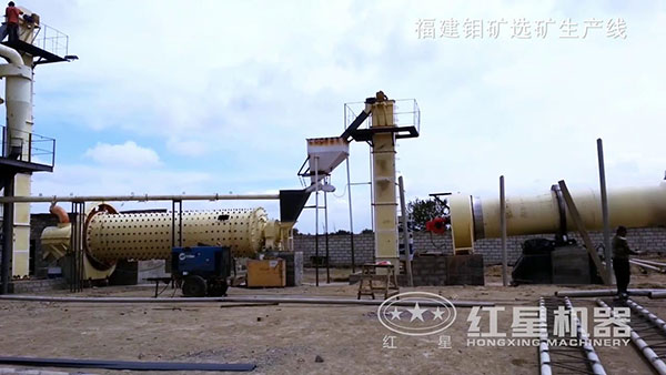 鉬礦球磨機(jī)加工環(huán)節(jié)實(shí)拍
